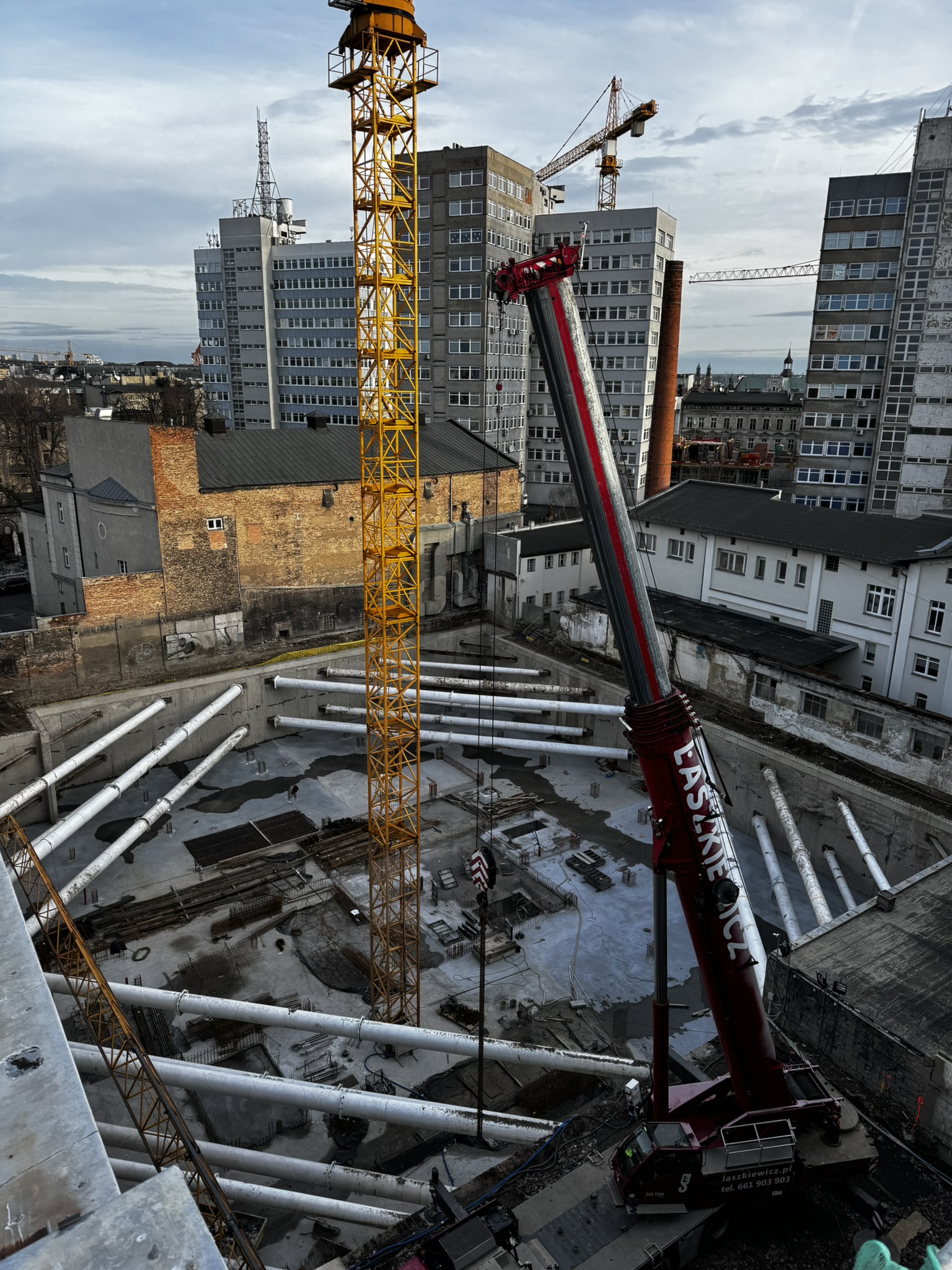 Projekt 1 - zdjęcie główne